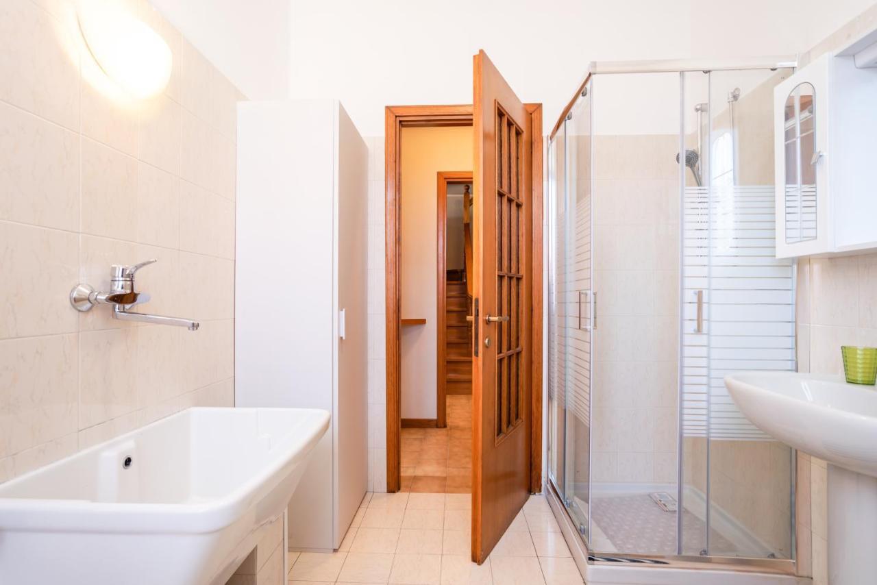 Le Tre Ninfee Di Pusiano! Free Parking Appartement Buitenkant foto