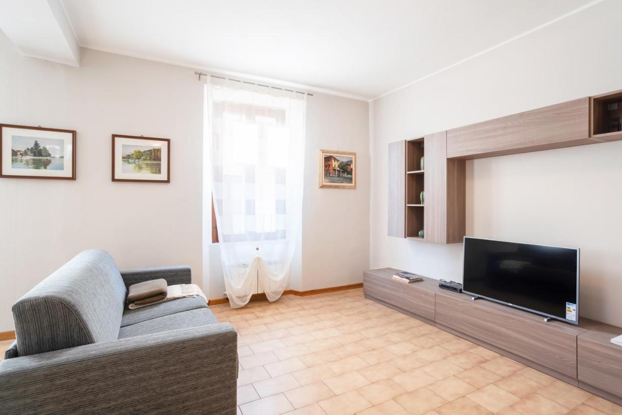 Le Tre Ninfee Di Pusiano! Free Parking Appartement Buitenkant foto